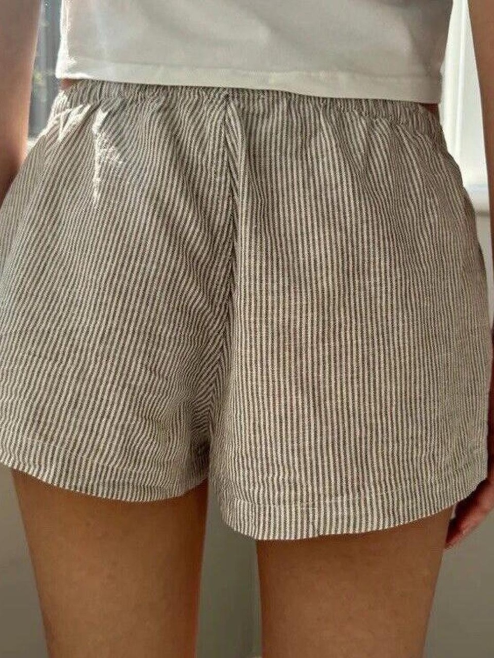 NWT Brandy Melville Kiera Striped Linen-Blend Boxer Shorts - Picture 6 of 8